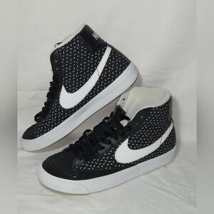 Nike Blazer Mid '77 Polka Swoosh Blk & Wht Sneakers Size 7Y